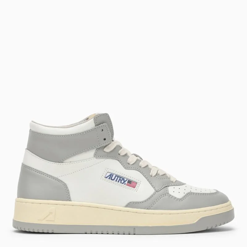 Autry Medalist Mid Sneakers In White/Light Grey