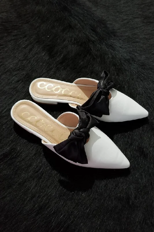 Valerie Flats- White