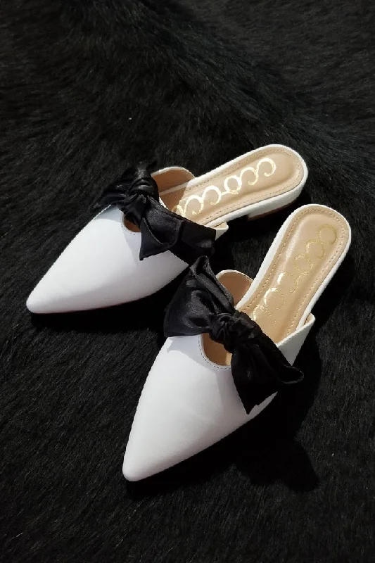 Valerie Flats- White