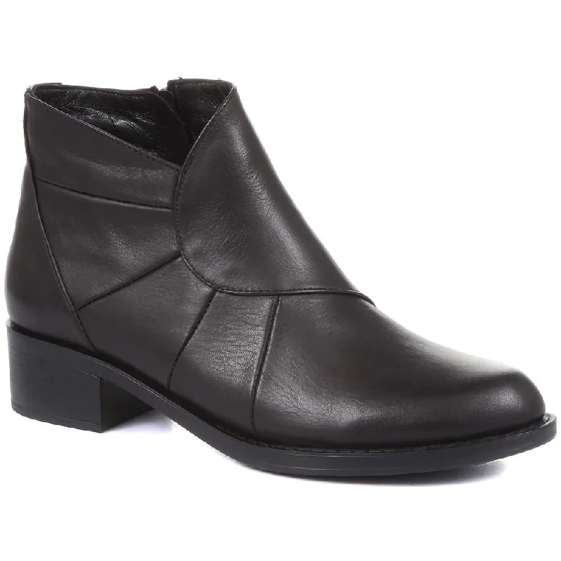 Leather Ankle Boots - OZKAN34001 / 320 918