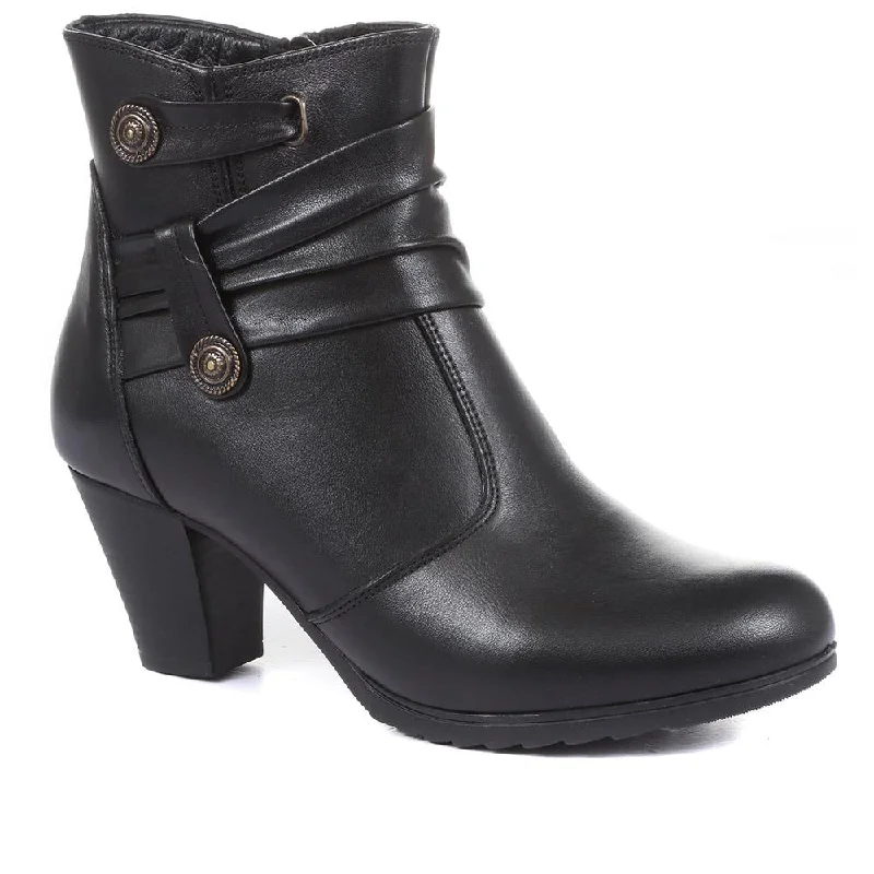 Leather Stacked Heel Ankle Boot - VED34003 / 320 367 / 320 367