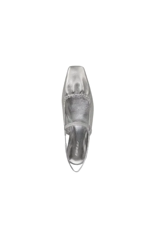 Vince Venice Flat Silver