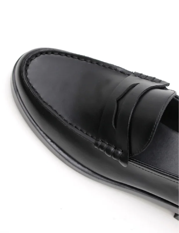 Classic Loafer | Black