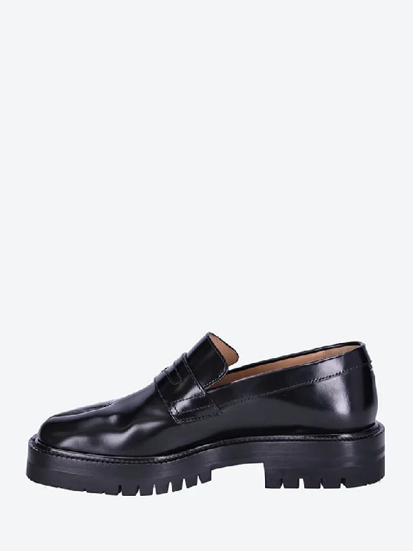 Tabi county loafers