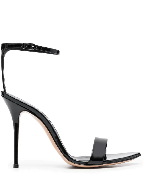 patent leather  sandals in black