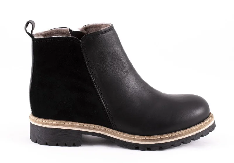 ELLINOR Women's Sheepskin Boots | Shepherd of Sweden