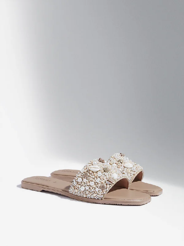 LUNA BLU Beige Seashell Embellished Slides