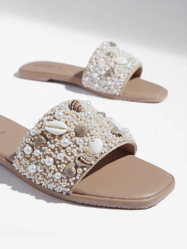 LUNA BLU Beige Seashell Embellished Slides