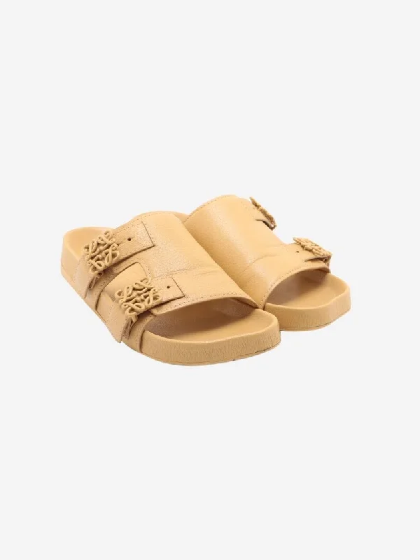 Neutral flat slip on sandals - EU 38